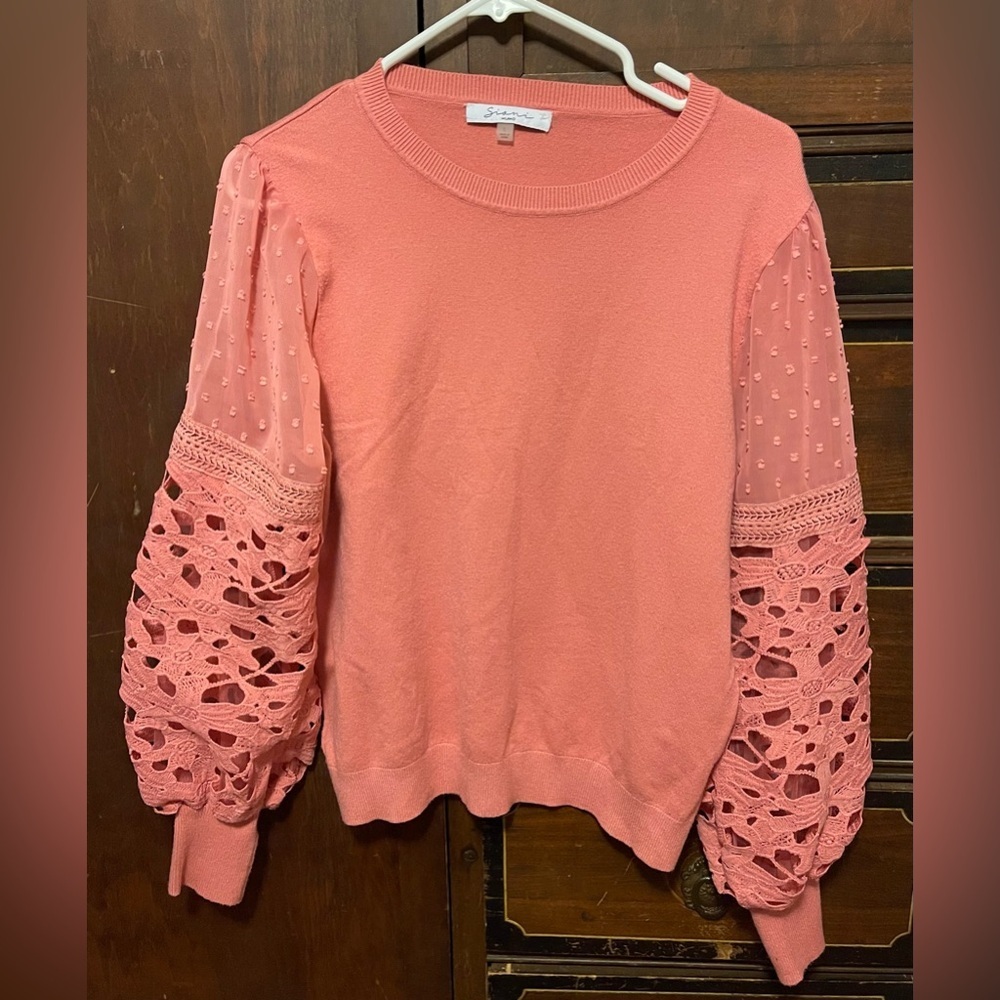 Sioni Milano Women's Sweater with lace and cutout balloon sleeves Large Peach